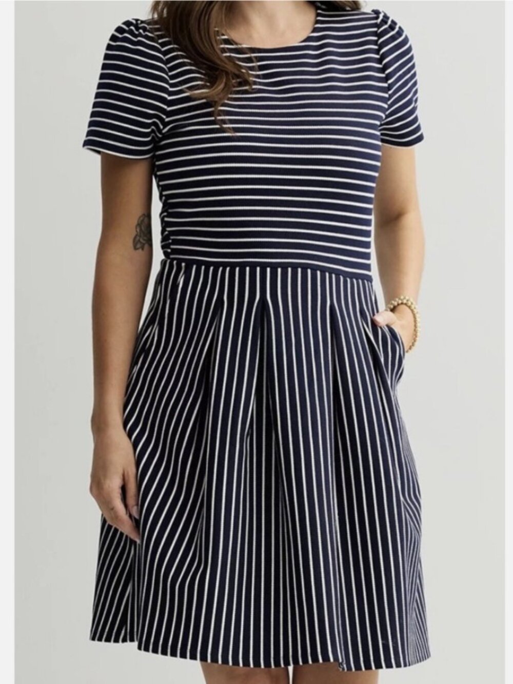 DRAPER JAMES | Striped Fit & Flare Dress | Blue + White | Size M